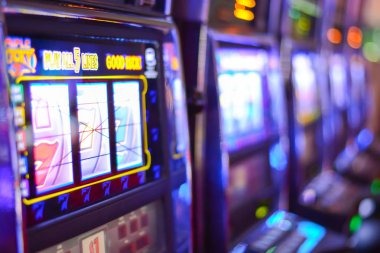 Tembak Ikan live-dealer studio and gameplay interface